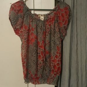 Sixteen womens top